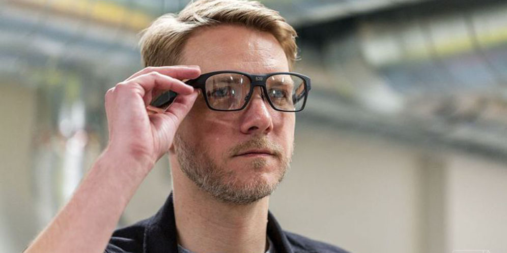 Vaunt, Smart Glasses Yang Lebih Keren thumbnail